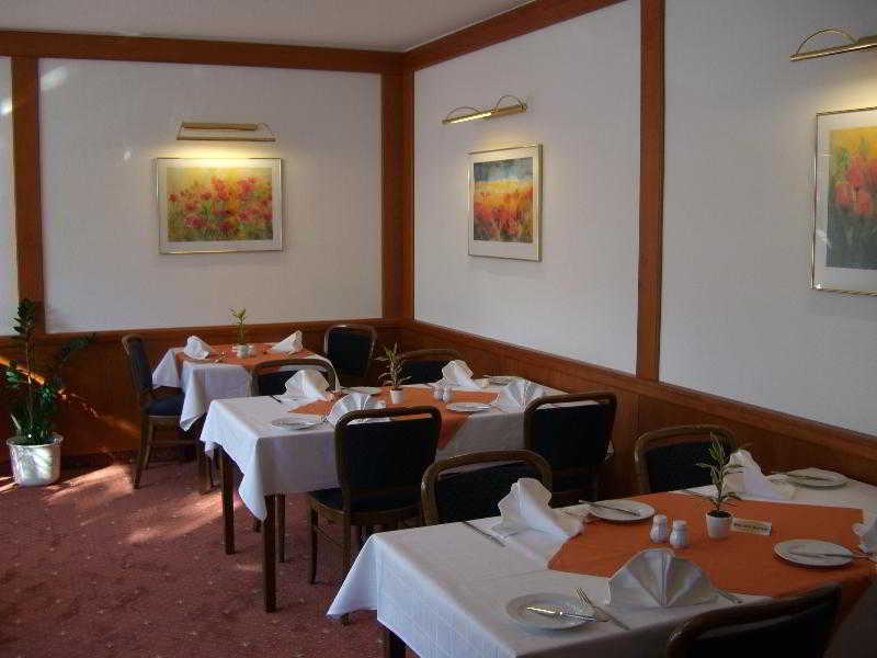 Hotel-Restaurant Zum Roeddenberg Osterode am Harz Bagian luar foto